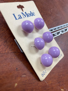 Button Plastic Set of 6 Vintage - Light Purple