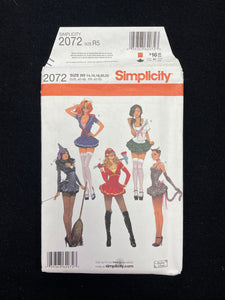 2011 Simplicity 2072 Sewing Pattern - Halloween Mini Dress Costumes FACTORY FOLDED