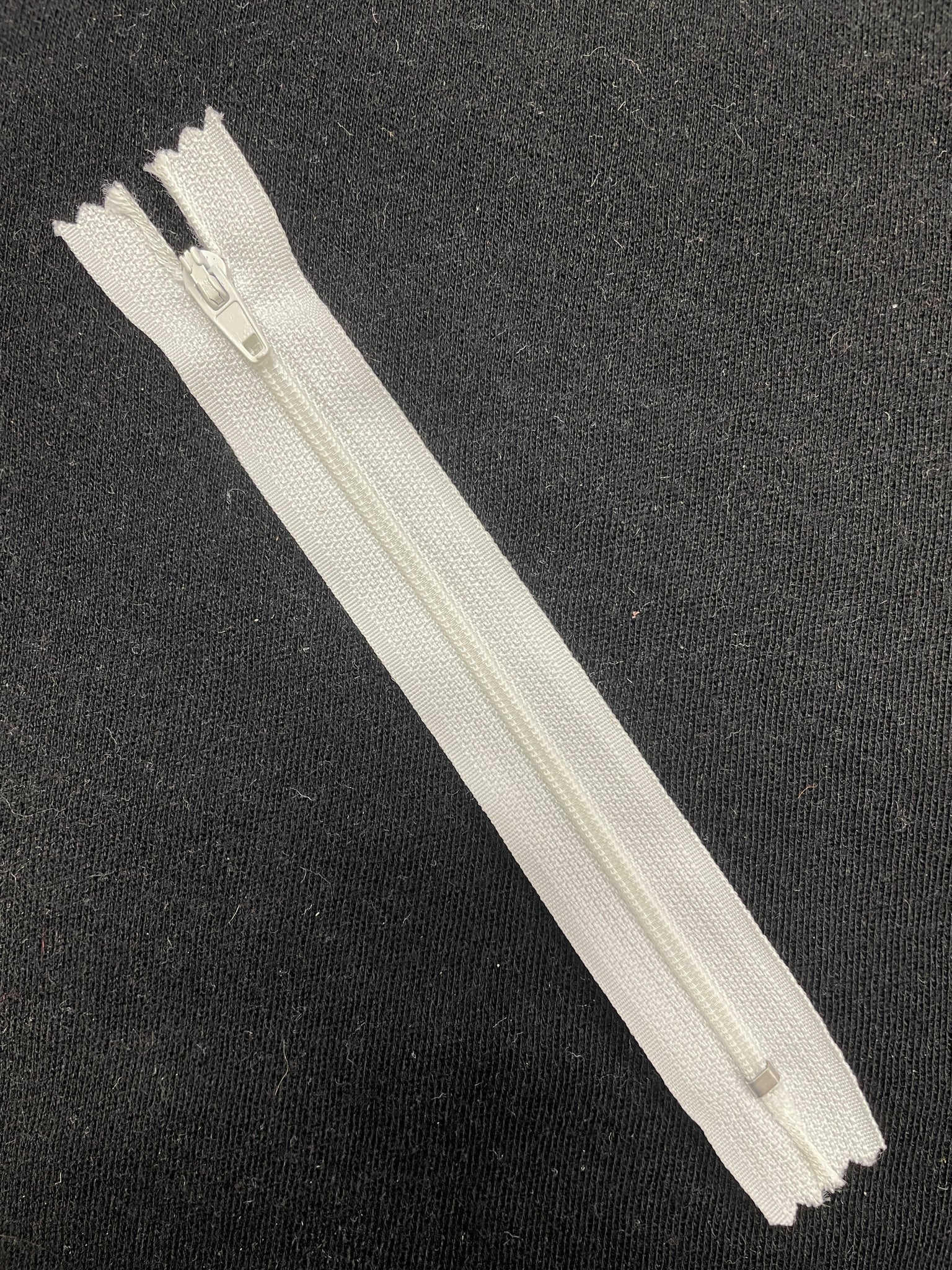 Zipper Coil 6" - White