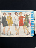 1960's Vogue 2797 Sewing Pattern - Adult Dresses