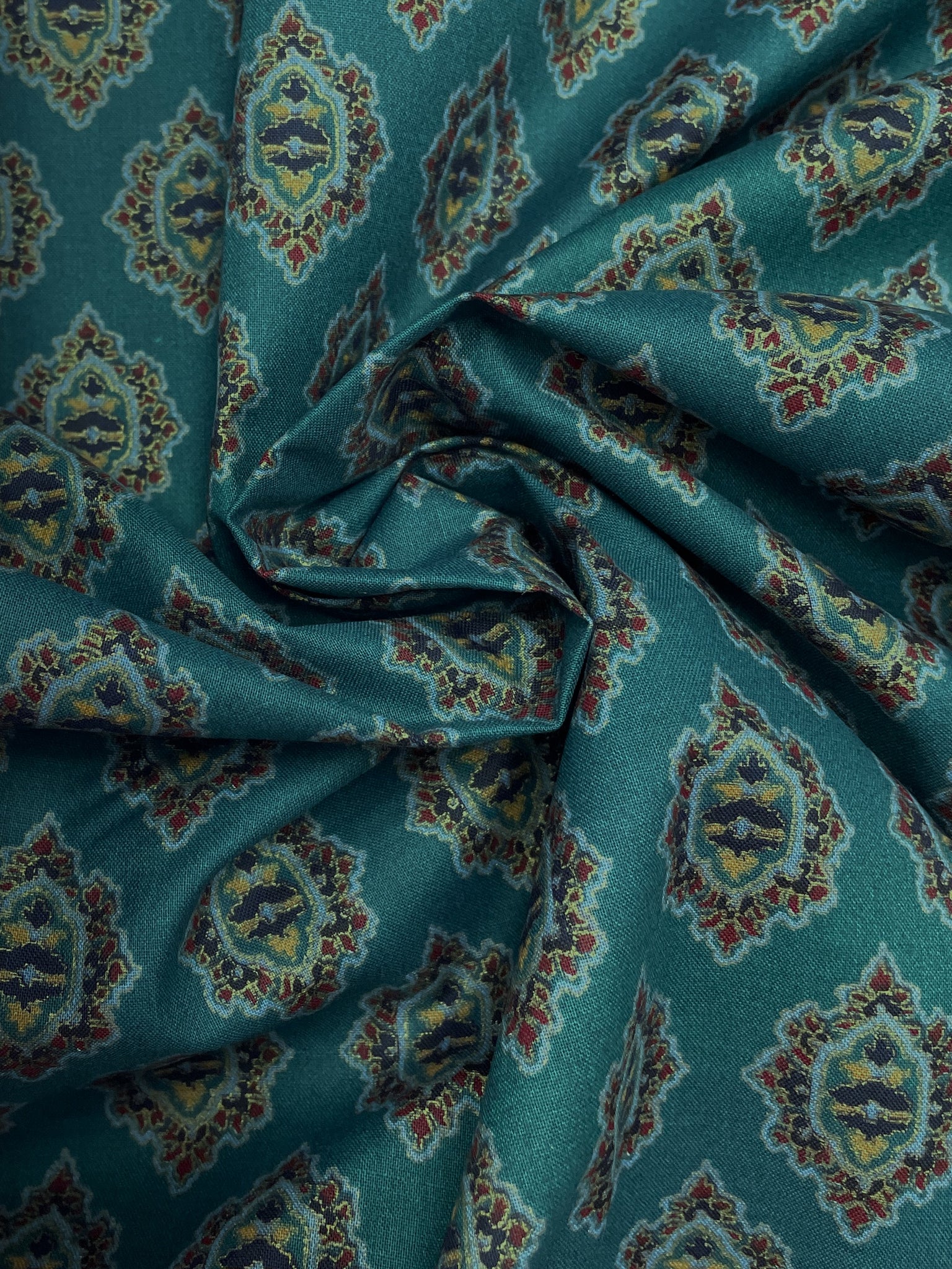 2 1/2 YD Cotton Vintage - Teal Green with Dark Red and Blue Medallions