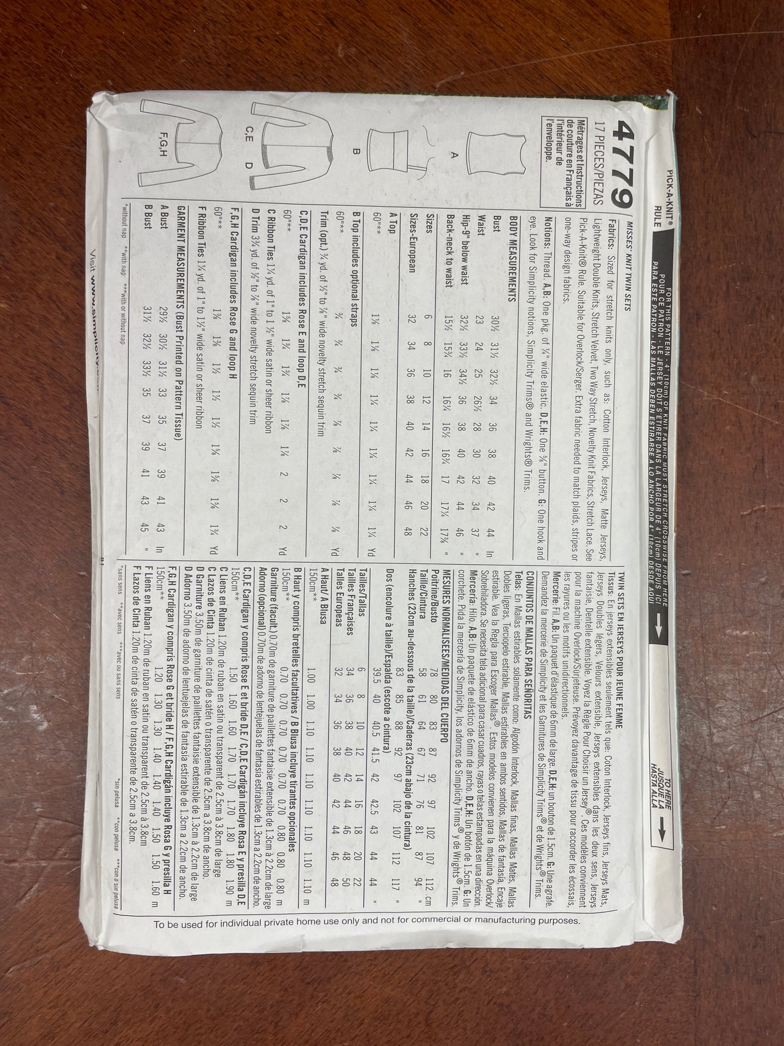 2004 Simplicity 4779 Sewing Pattern - Knit Tops and Cardigans