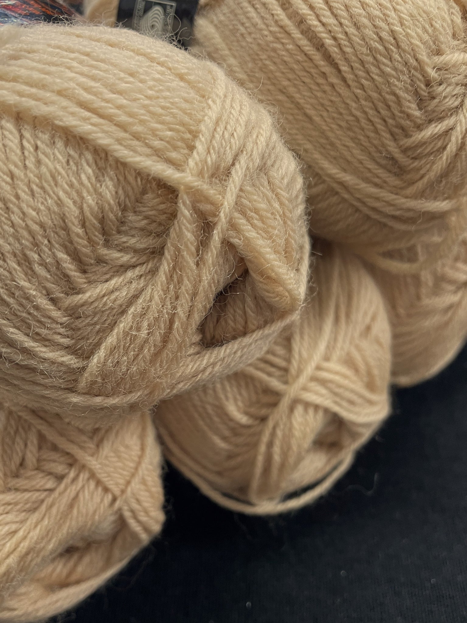 Wool Yarn Vintage - Beige "Neveda"