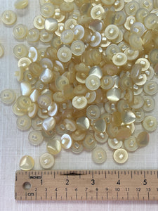 Buttons Plastic Shank - Ivory Pearl 5/8"