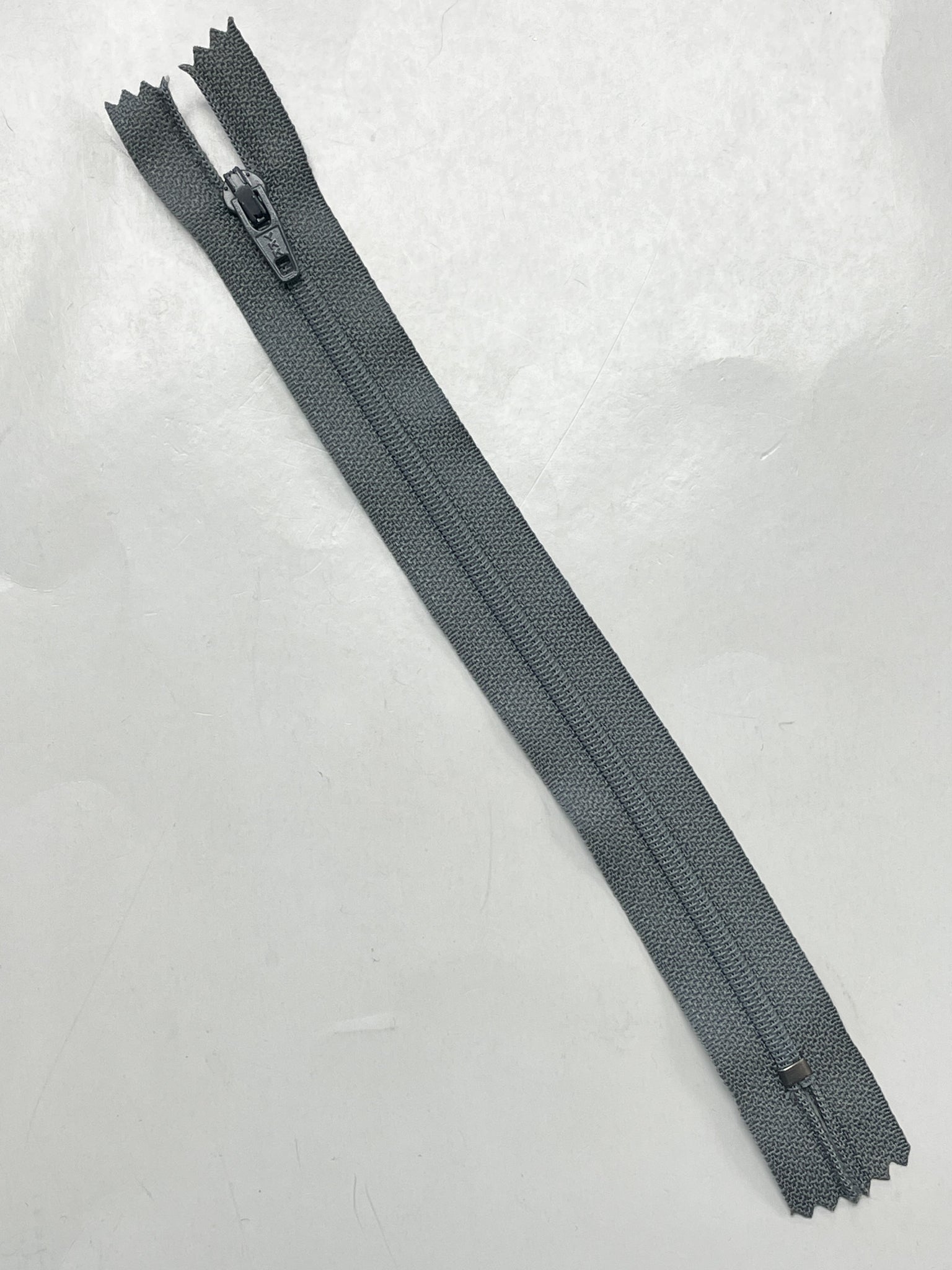 Zipper 7" Invisible - Gray