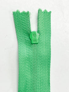 Zipper 7" - Lime Green