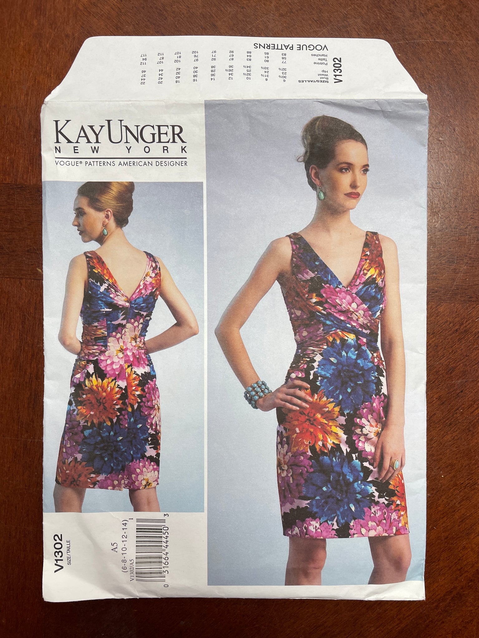 2012 Vogue 1302 Pattern - Dress FACTORY FOLDED