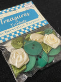 Button Plastic Bundle - Matte Green Round and Off White Ribbon Roses