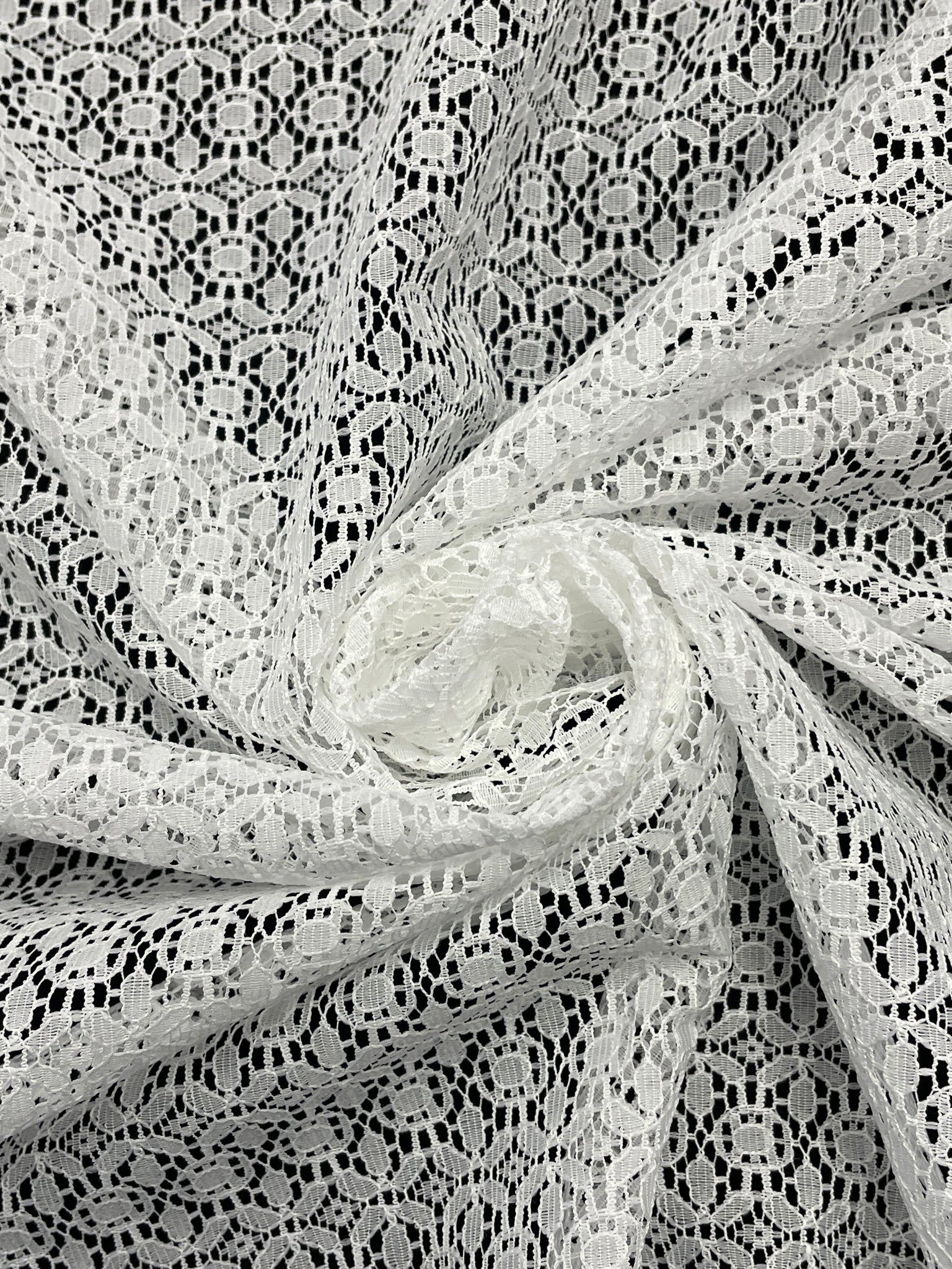 1 YD Synthetic Lace - White
