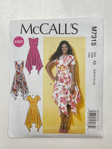 2016 Simplicity 7315 Sewing Pattern - Dress FACTORY FOLDED