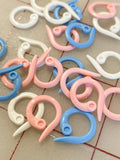 Stitch Markers Plastic Set of 22 - Pink, White and Blue