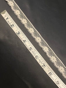 SALE Lace Trim By the Yard Vintage Synthetic - Off White