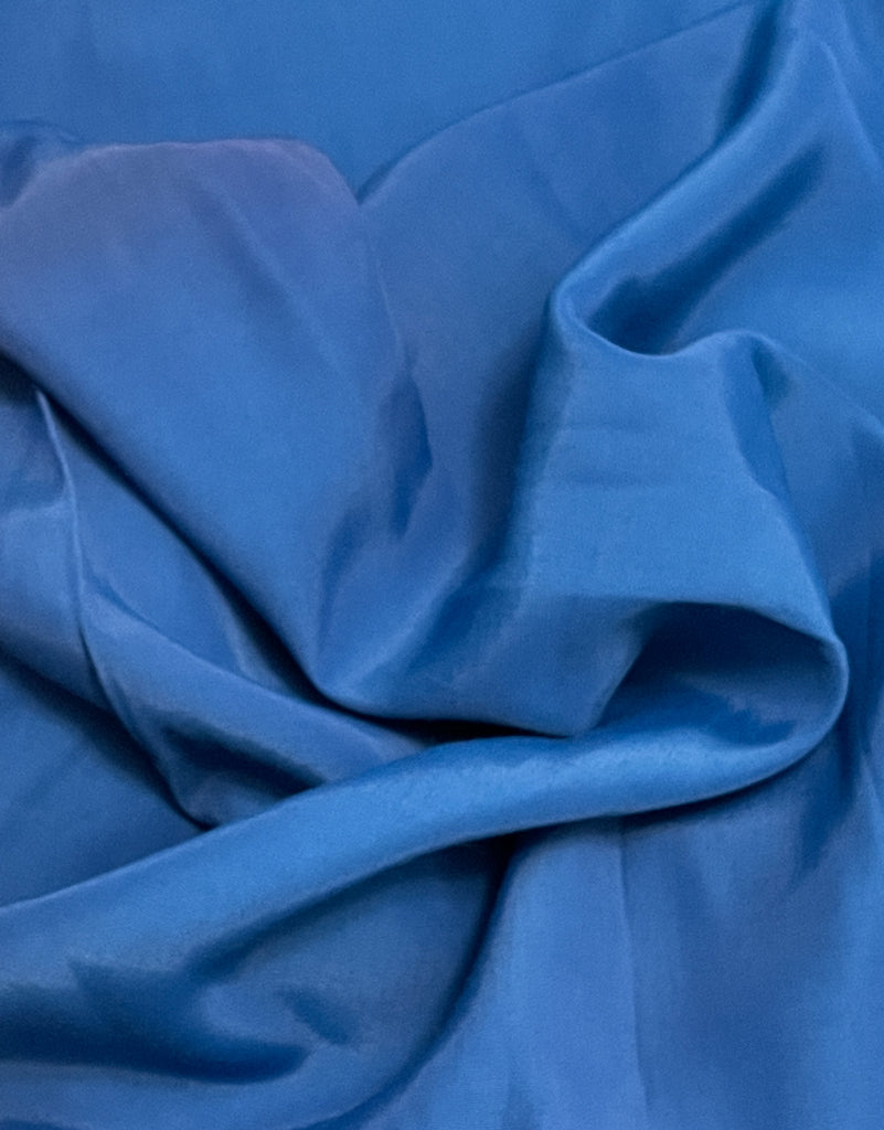 1 1/2 YD Vintage Poly Cotton - Blue