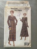 1980's Vogue 8772 Pattern - Duster and Dress FACTORY FOLDED