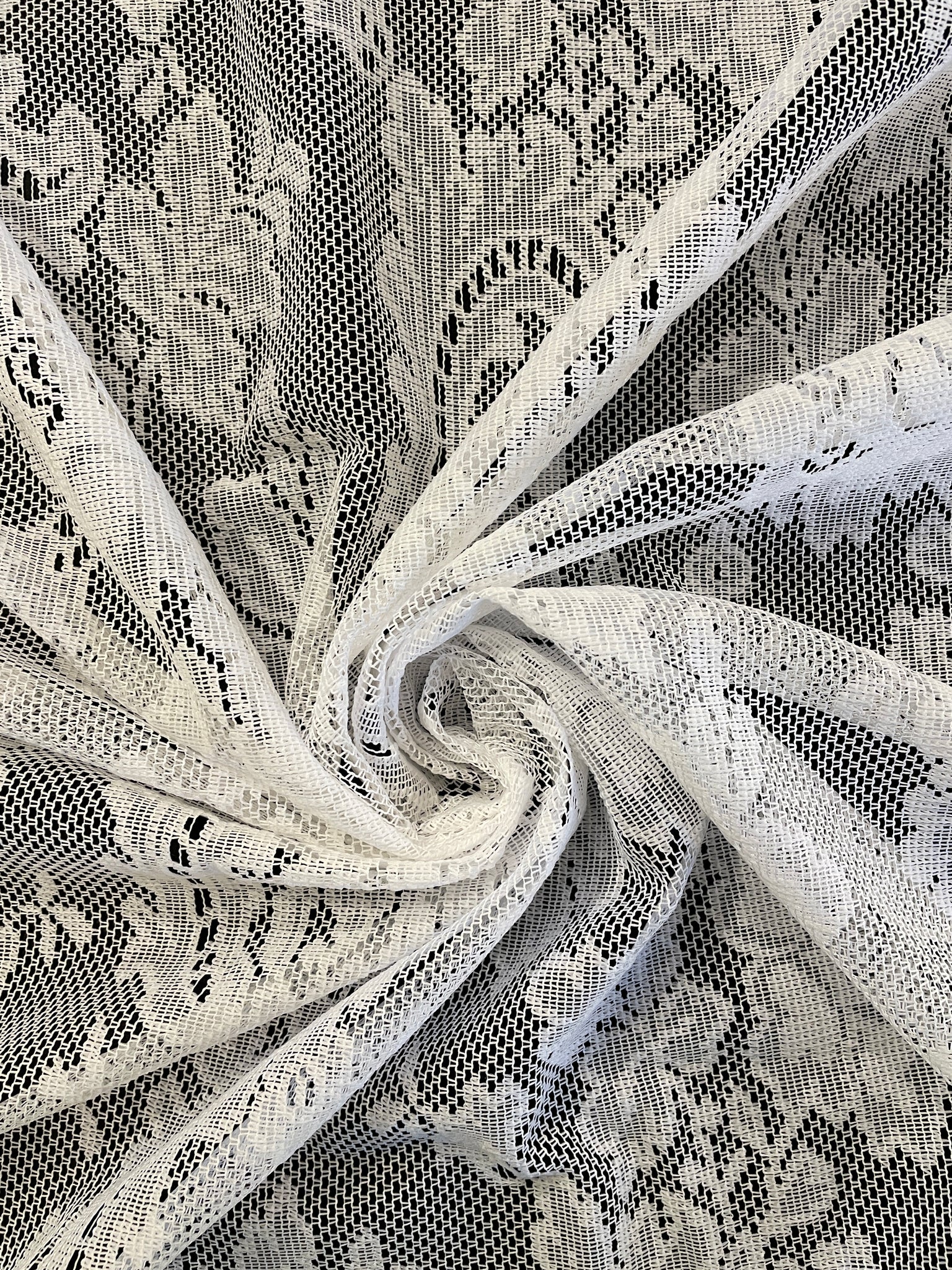 SALE 1 5/8 YD Polyester Floral Lace - White