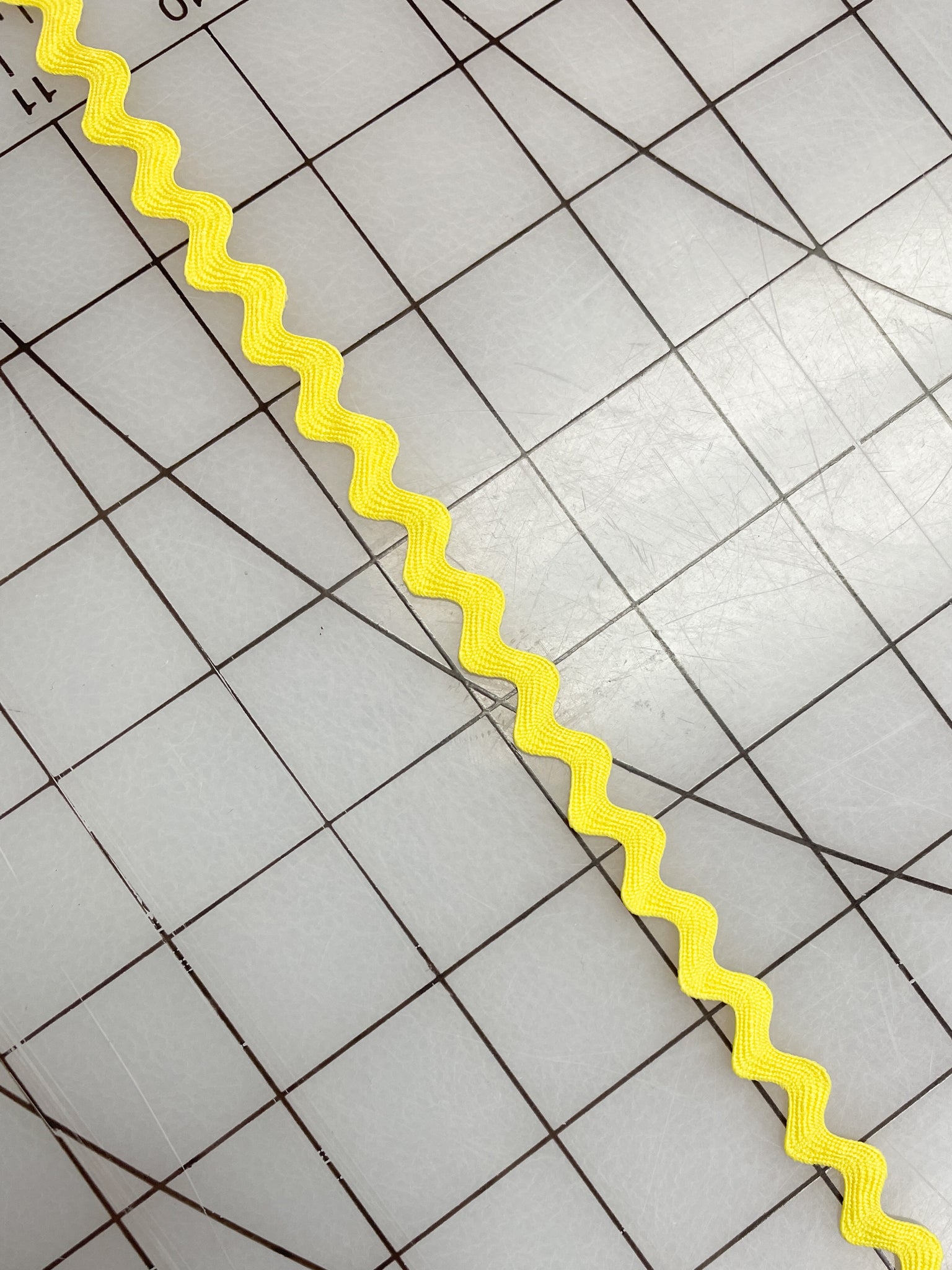 SALE Rick Rack By the Yard 1/2” wide Vintage - Yellow