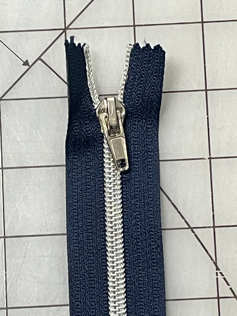 Zipper Coil 8" - Navy Blue with Silver Coil