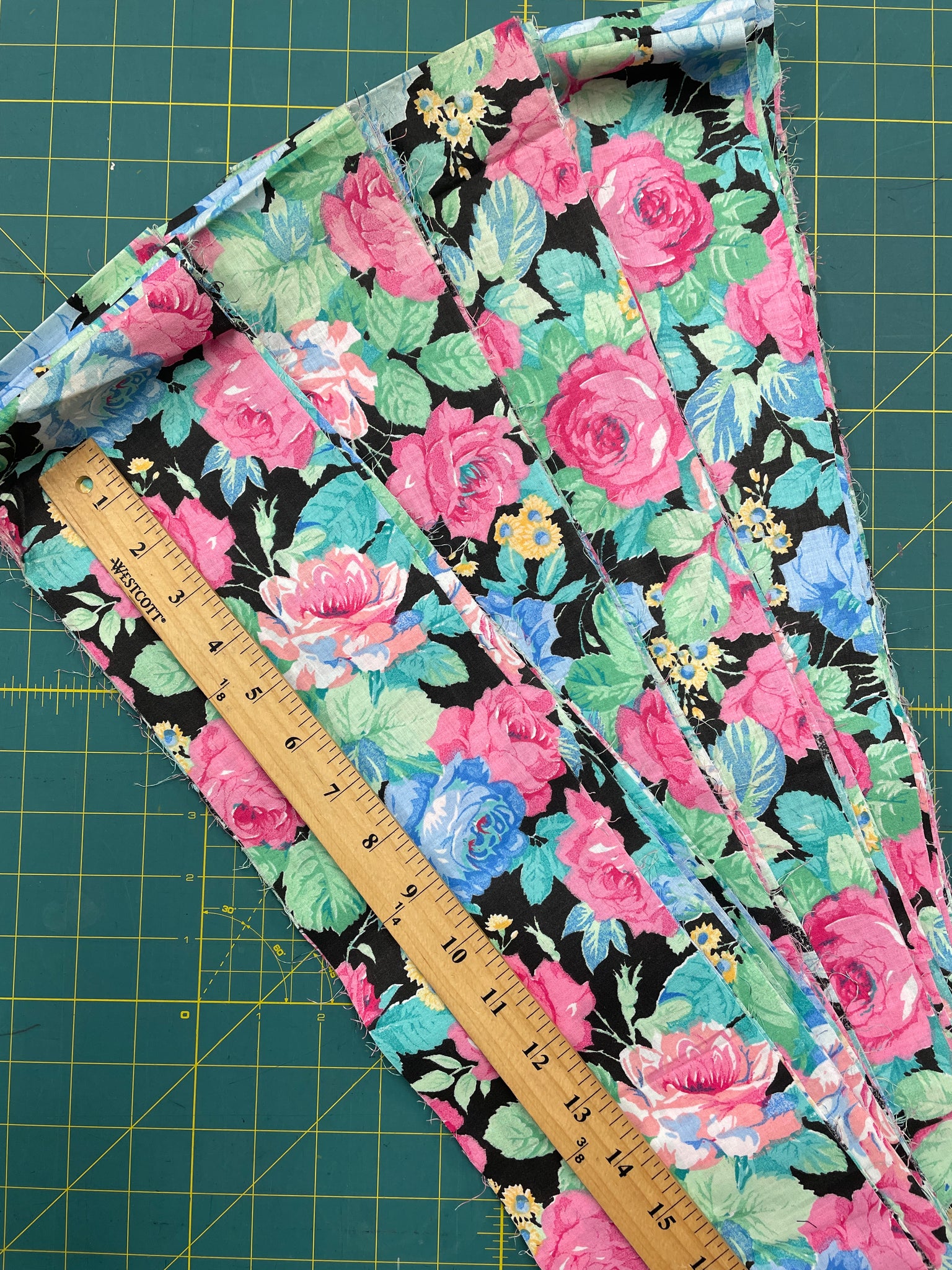 Quilting Cotton 5" Strip Bundle - Black with Pink Roses and Bright Green Leaves
