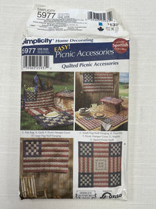 2002 Simplicity 5977 Pattern: Patriotic Quilted Picnic Accessories FACTORY FOLDED