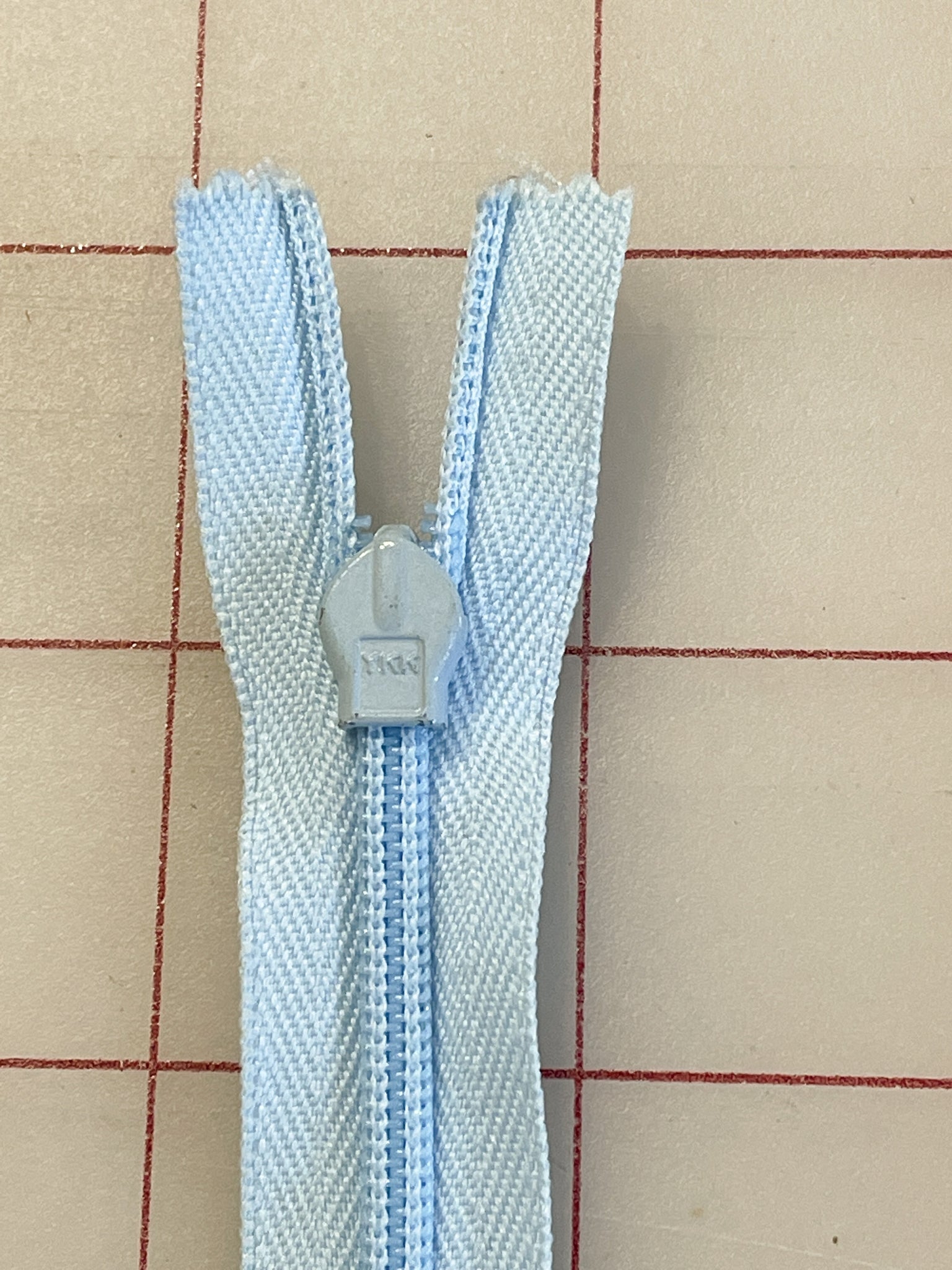Zipper Polyester 23" Invisible - Light Blue