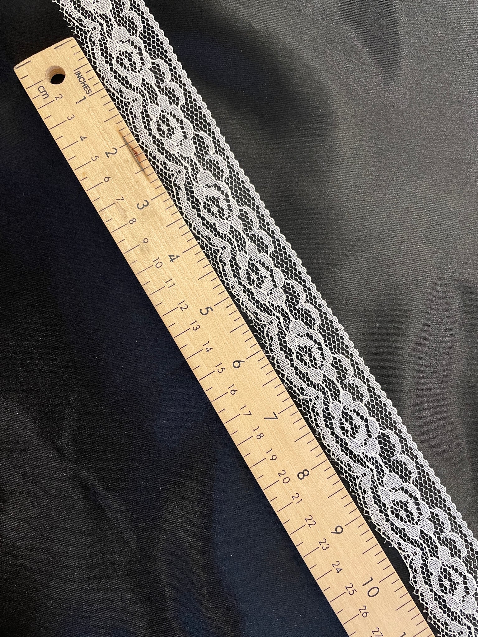 SALE 3 YD Lace Trim Scalloped - Off White