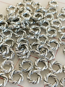Metal Twisted Ring Beads - Silver Toned
