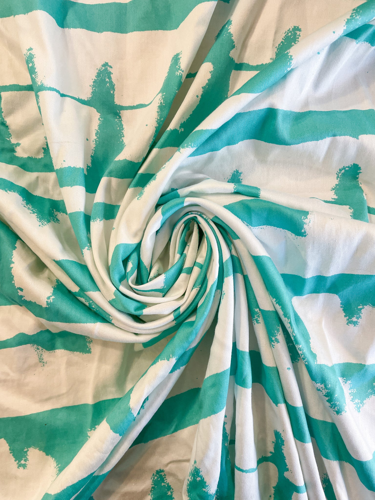 SALE Quilting Cotton Vintage - Turquoise and White