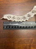 SALE 4 YD Ruffled Lace By the Yard - Off White with Scalloped Edge